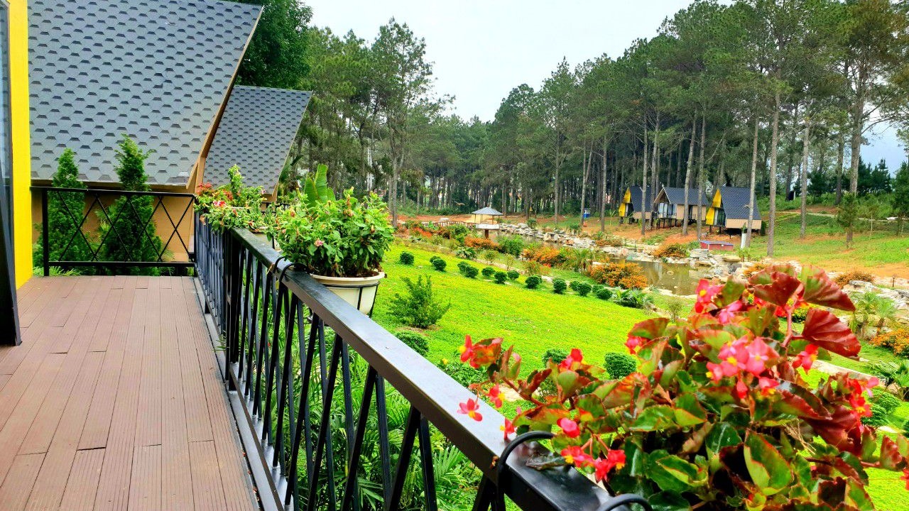 Ban công căn Superior - Phoenic Mộc Châu Resort